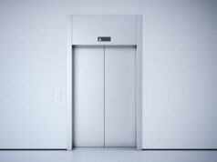 How To Choose the Perfect Outdoor Vertical Platform Lift for Your Needs?